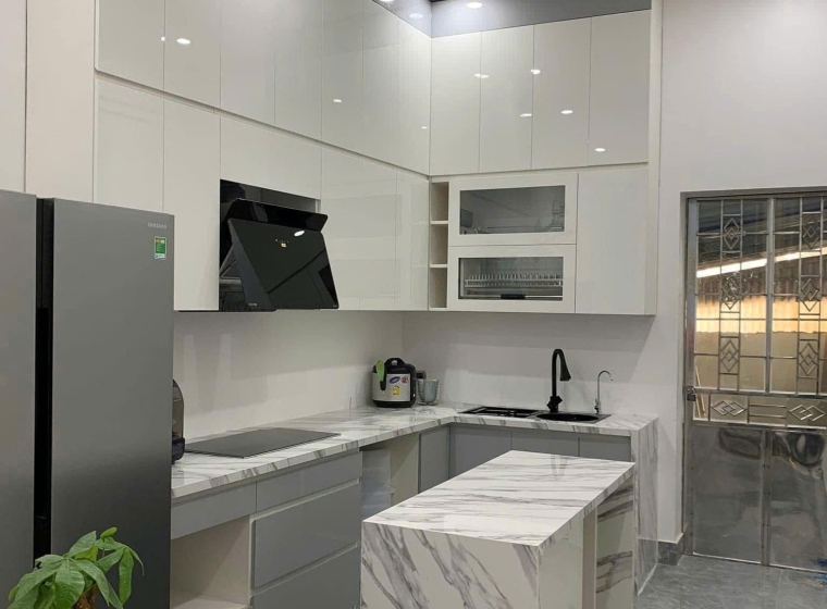 Tủ bếp nhựa PVC cánh Acrylic AC011