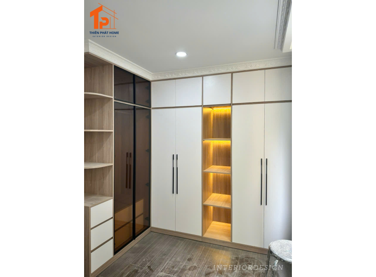 Tủ quần áo hiện đại TA002
