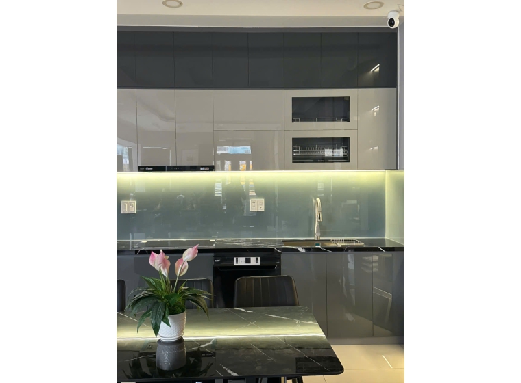 Tủ bếp nhựa Pima cánh Acrylic AC005